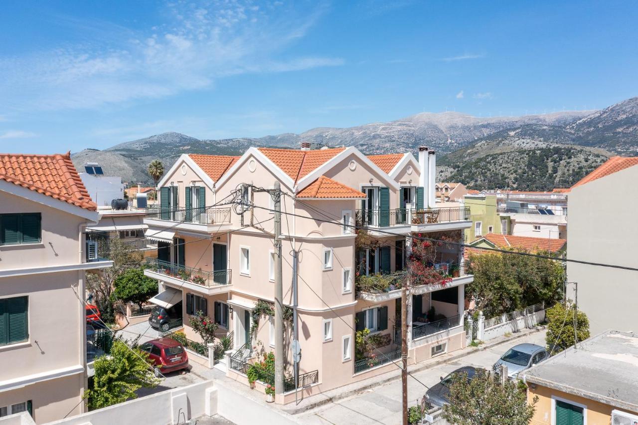 Grand Square Apartment Argostoli  Eksteriør bilde