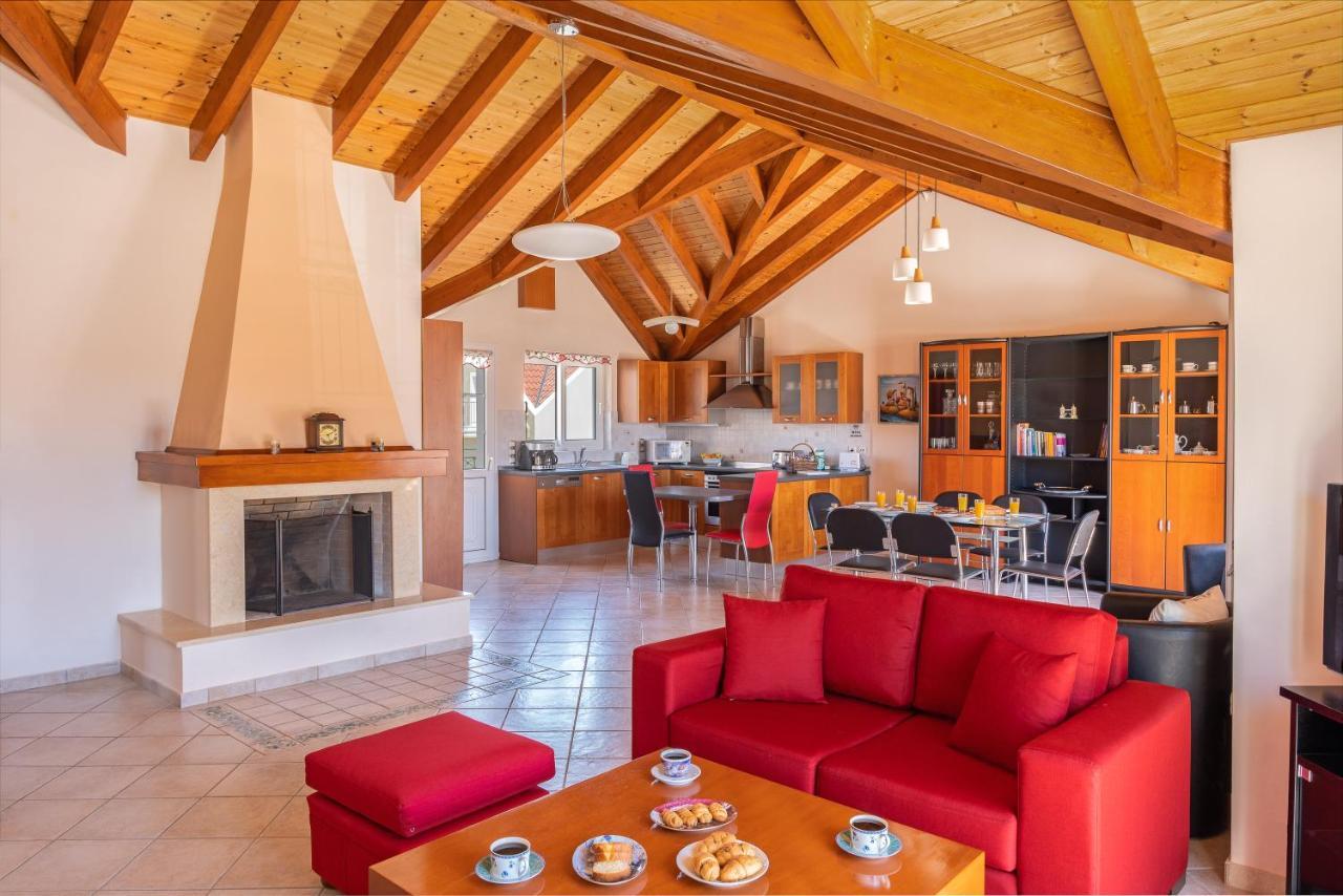 Grand Square Apartment Argostoli  Eksteriør bilde
