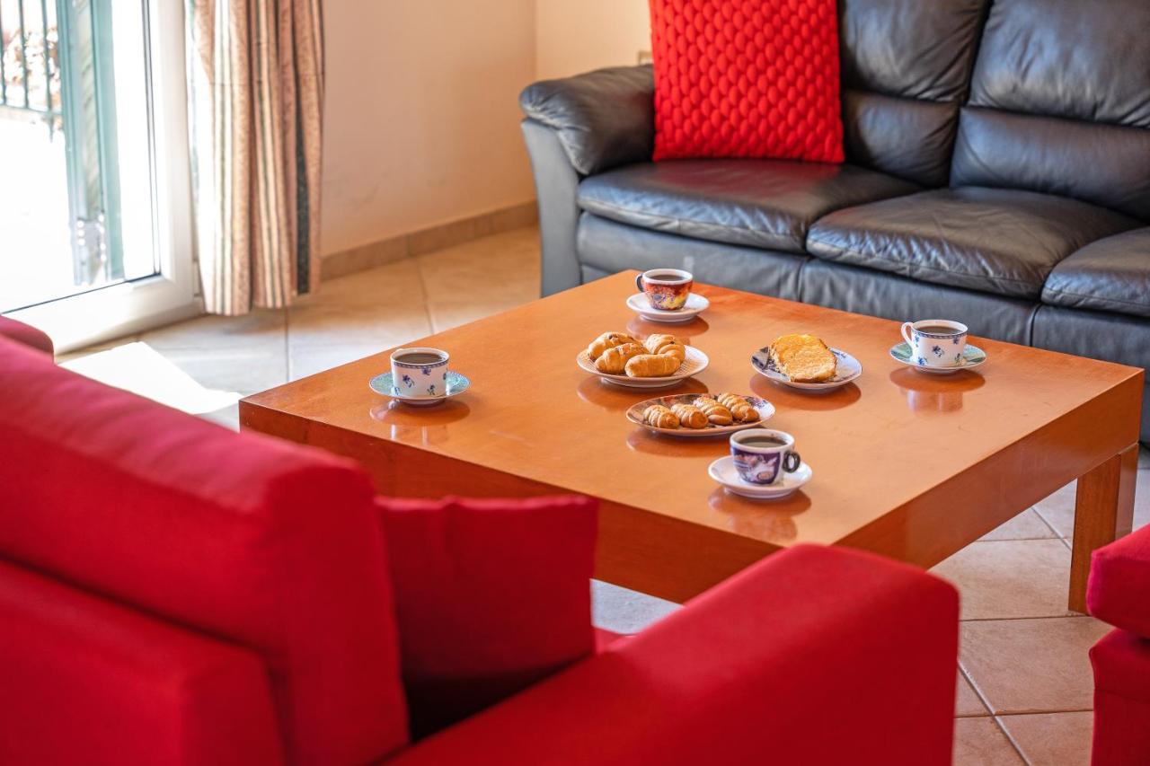 Grand Square Apartment Argostoli  Eksteriør bilde