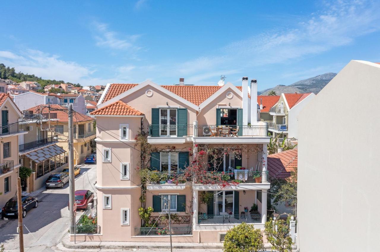 Grand Square Apartment Argostoli  Eksteriør bilde